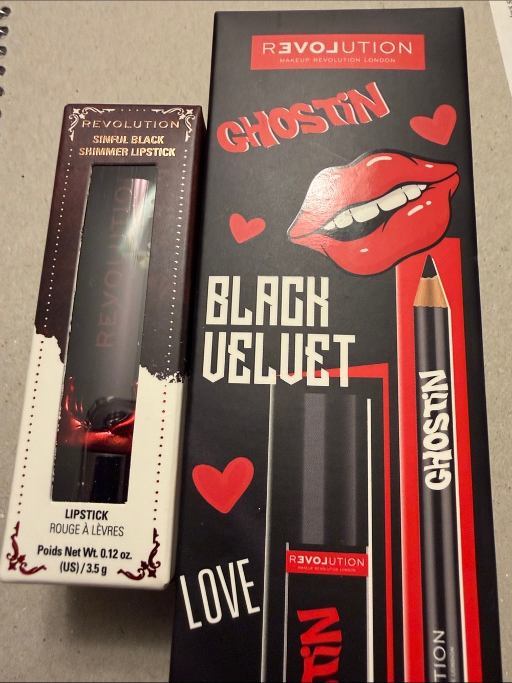 Revolution “Ghostin” Black Velvet Lip Liner & Matte Liquid Lipstick Set plus